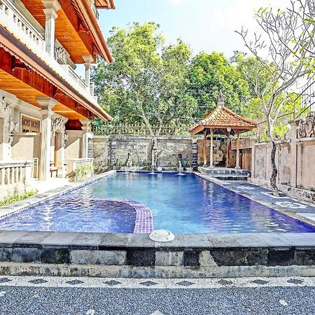 Oyo Collection O 91125 Puri Dewa Bharata Hotel Jimbaran Екстериор снимка