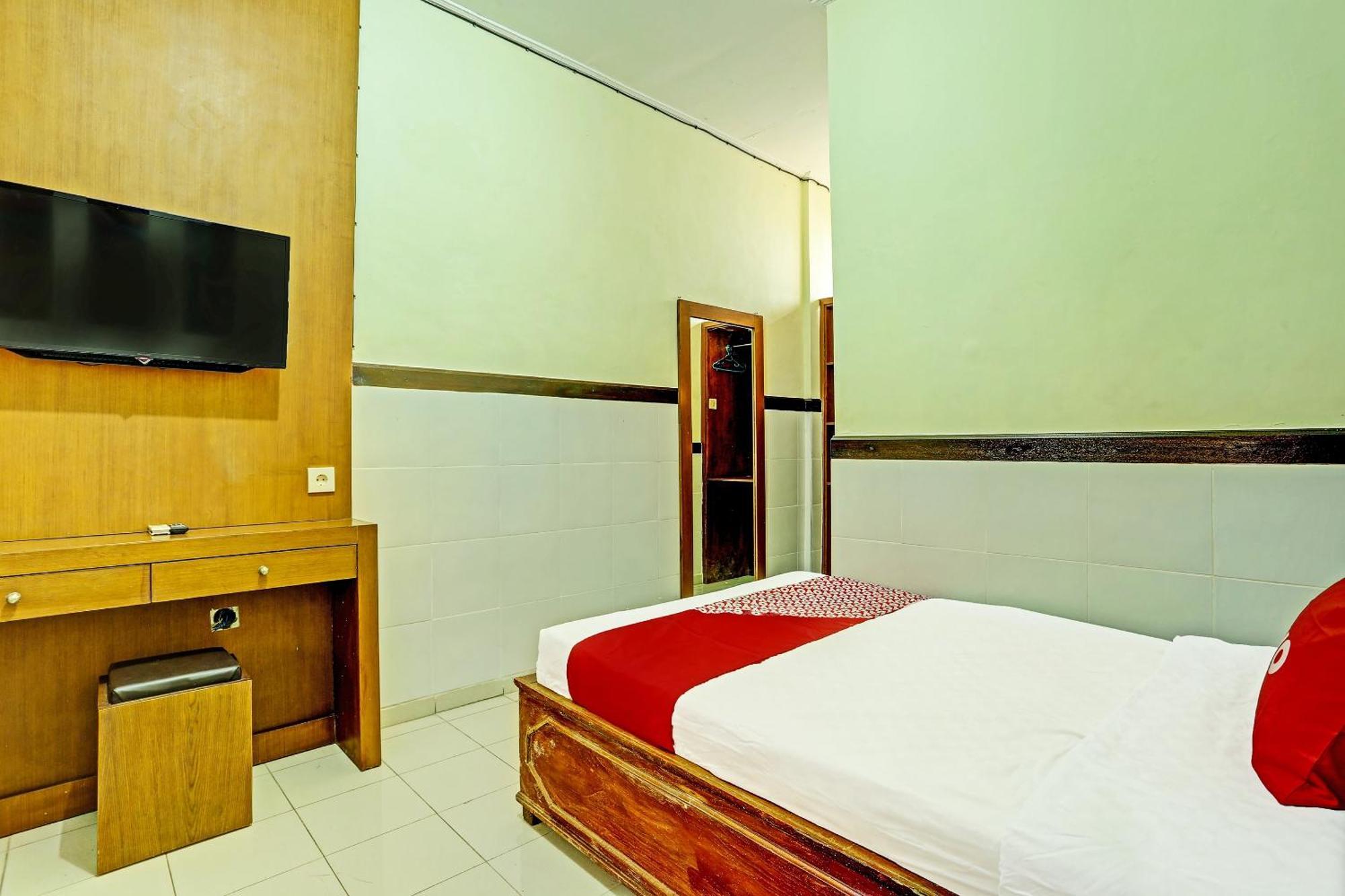 Oyo Collection O 91125 Puri Dewa Bharata Hotel Jimbaran Екстериор снимка